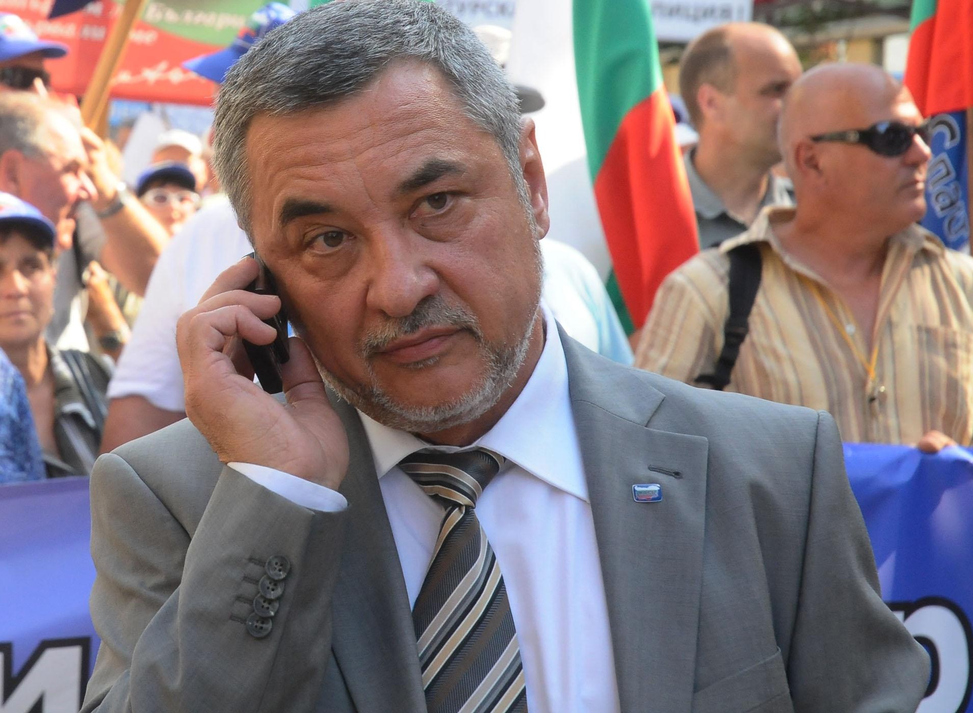 Хората на Валери Симеонов скочиха срещу посещение на турския вицепремиер