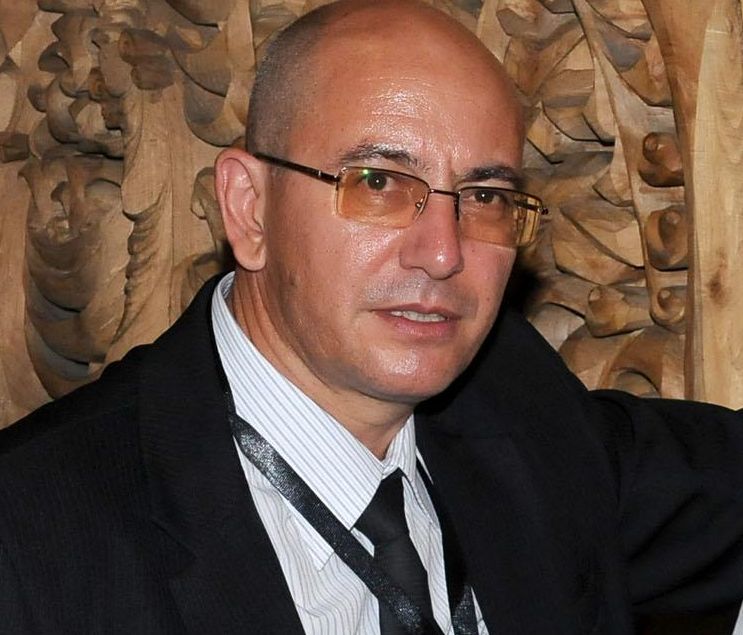 Ревизоро: Животът ми не е само митници