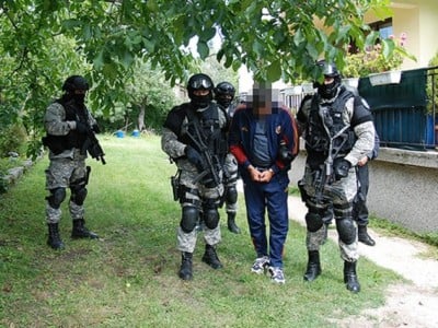 Палачът на Джиджи го гръмнал в главата и намигнал на любовницата му