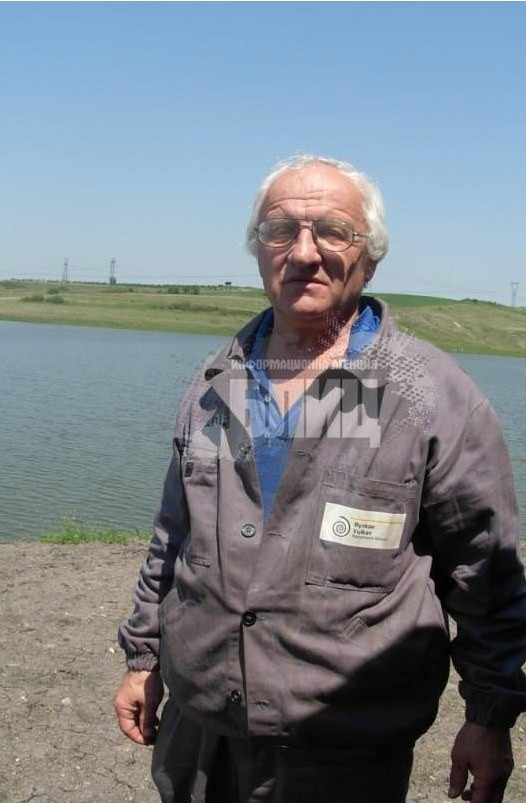 НЛO се появи над димитровградско село, снимките му загадъчно изчезват