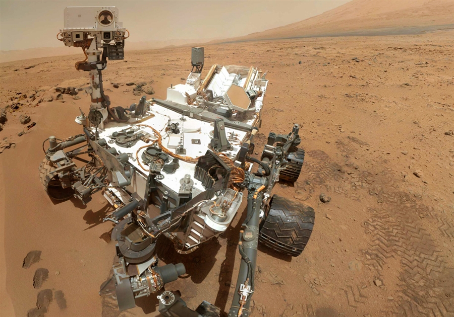 Curiosity премина към самостоятелен режим на придвижване