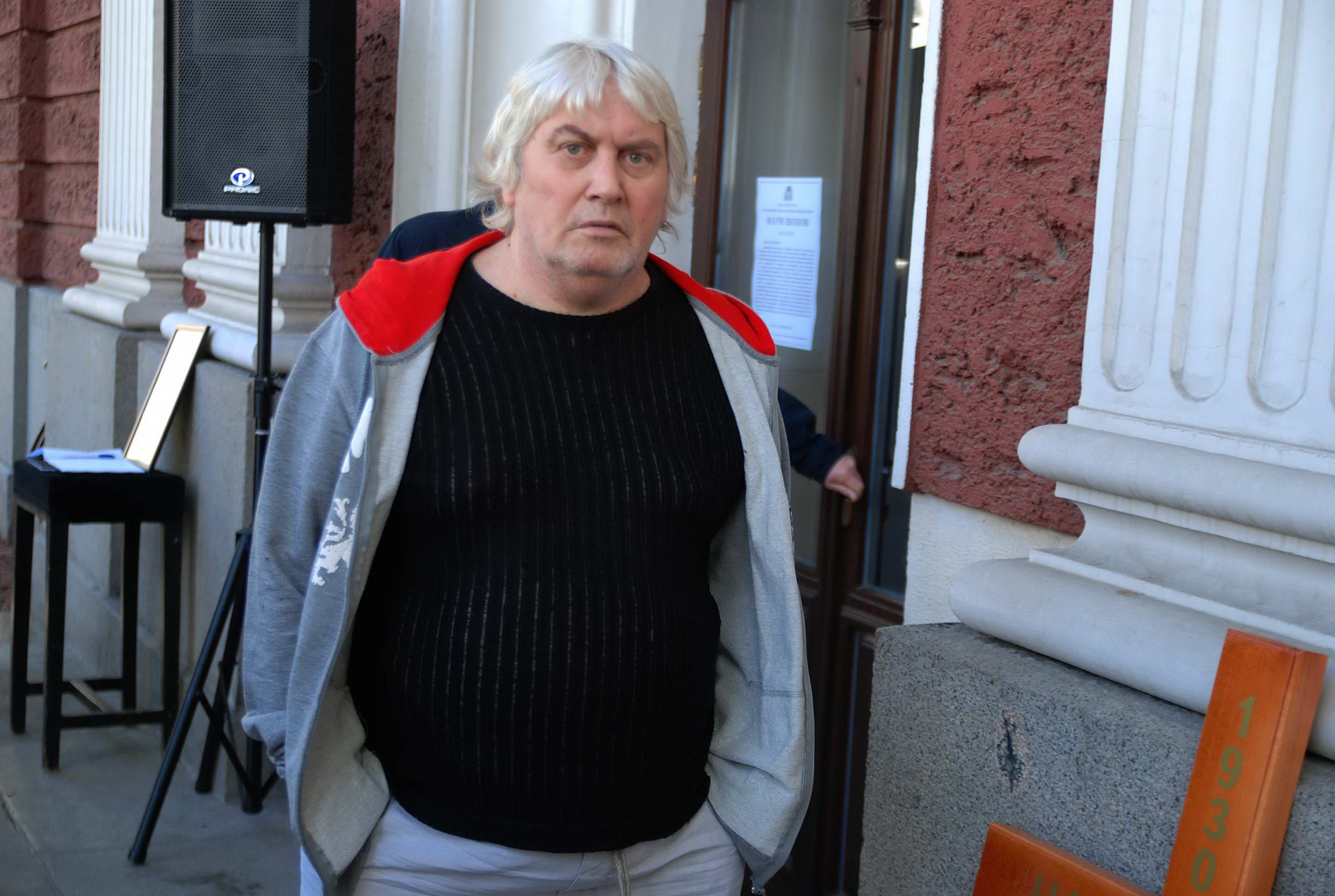 Владо Даверов: Алкохолът ми съсипа черния дроб