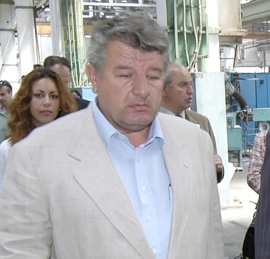 Собственикът на „Елкабел“ Фуат Гювен осветен като агент Ахил