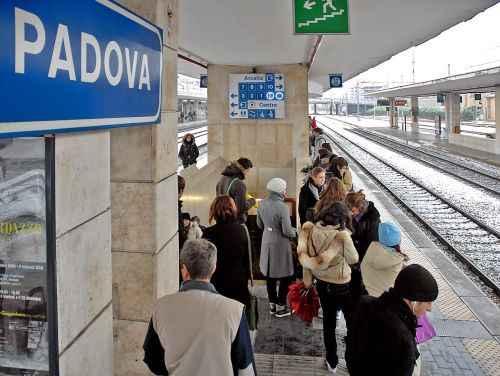Падуа отвори паркинг за целувки 