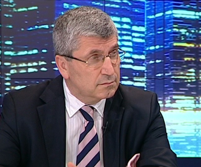 Агент Сашо нападна остро Слави от името на ДБ 