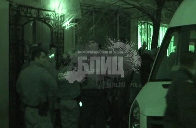 Първо в БЛИЦ: Пак намушкаха момиче в Арабския квартал