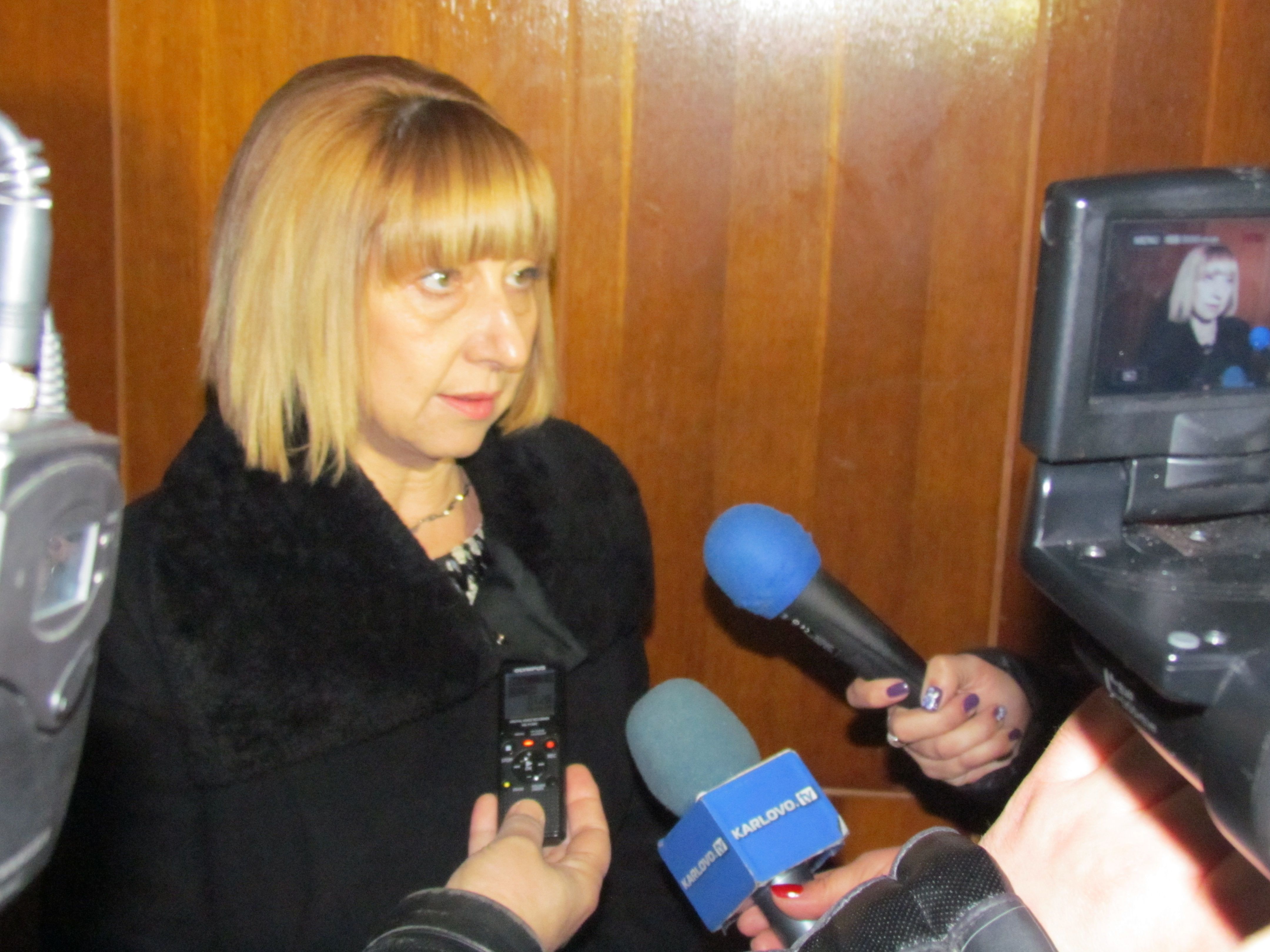 Повече от 7500 прекъснали образованието си младежи се връщат в училището 