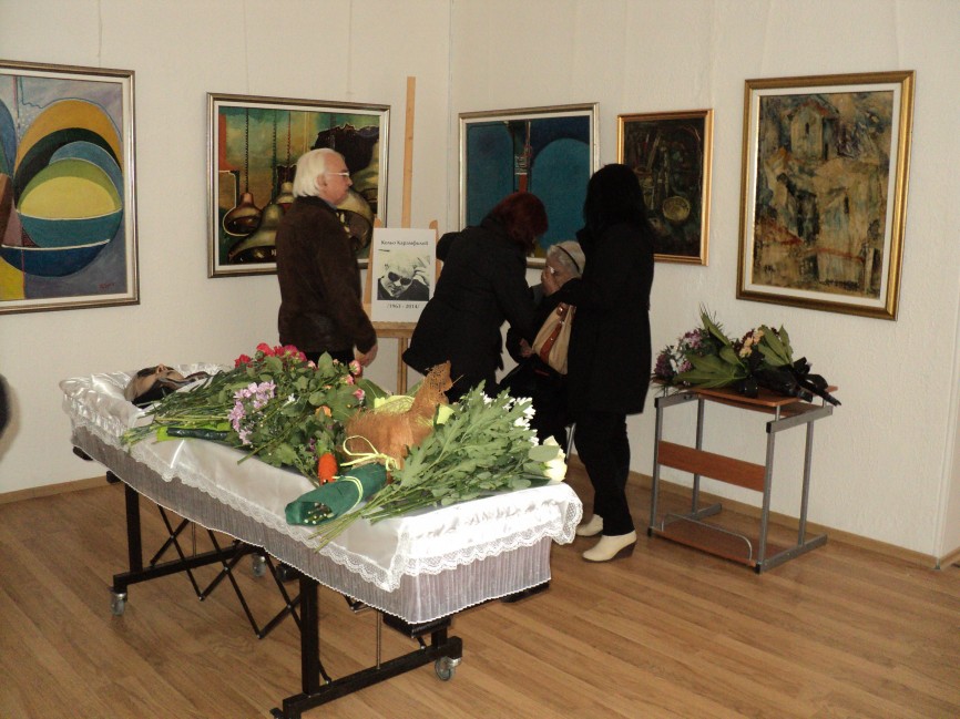 Последният път на Кольо Карамфилов (ГАЛЕРИЯ)