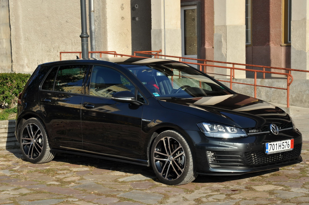 Тест на Volkswagen Golf VII GTD (СНИМКИ)