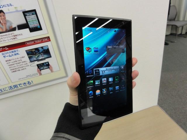 Sharp представиха 15,6-инчов таблет