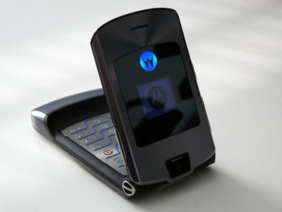 Lenovo купува Motorola от Google
