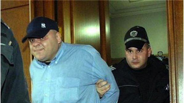 Свидетел от Румъния проговаря по видеовръзка по делото срещу Чеци