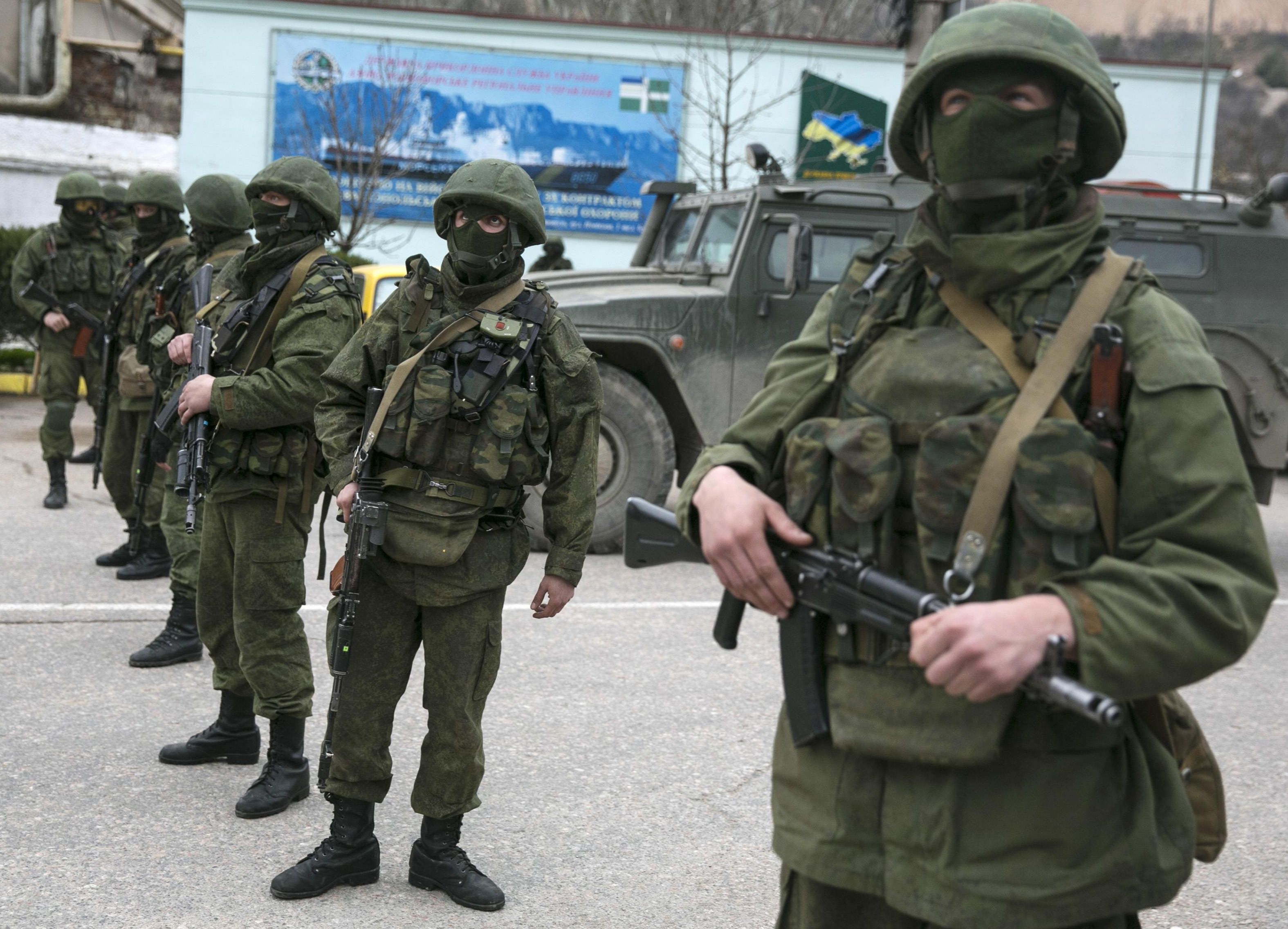 30 екипажа украински летци минаха на страната на Крим