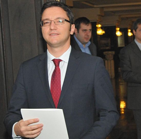 Вигенин: Присъдата на Марешки за рекет и изнудване е щрих към дъното