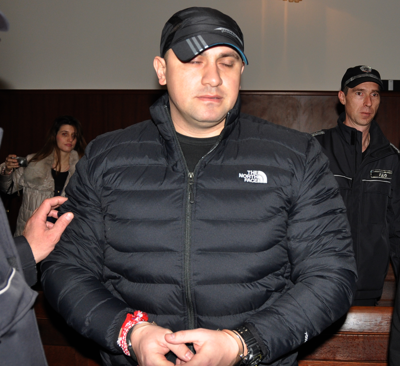 Георги Христов ще лежи 15 години за убийство и въоръжен грабеж на "Къванч текс" 