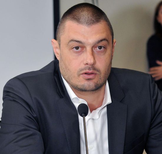 Бареков обвини TV7, че слугува на властта и нарече Местан "измисления лидер на ДПС"