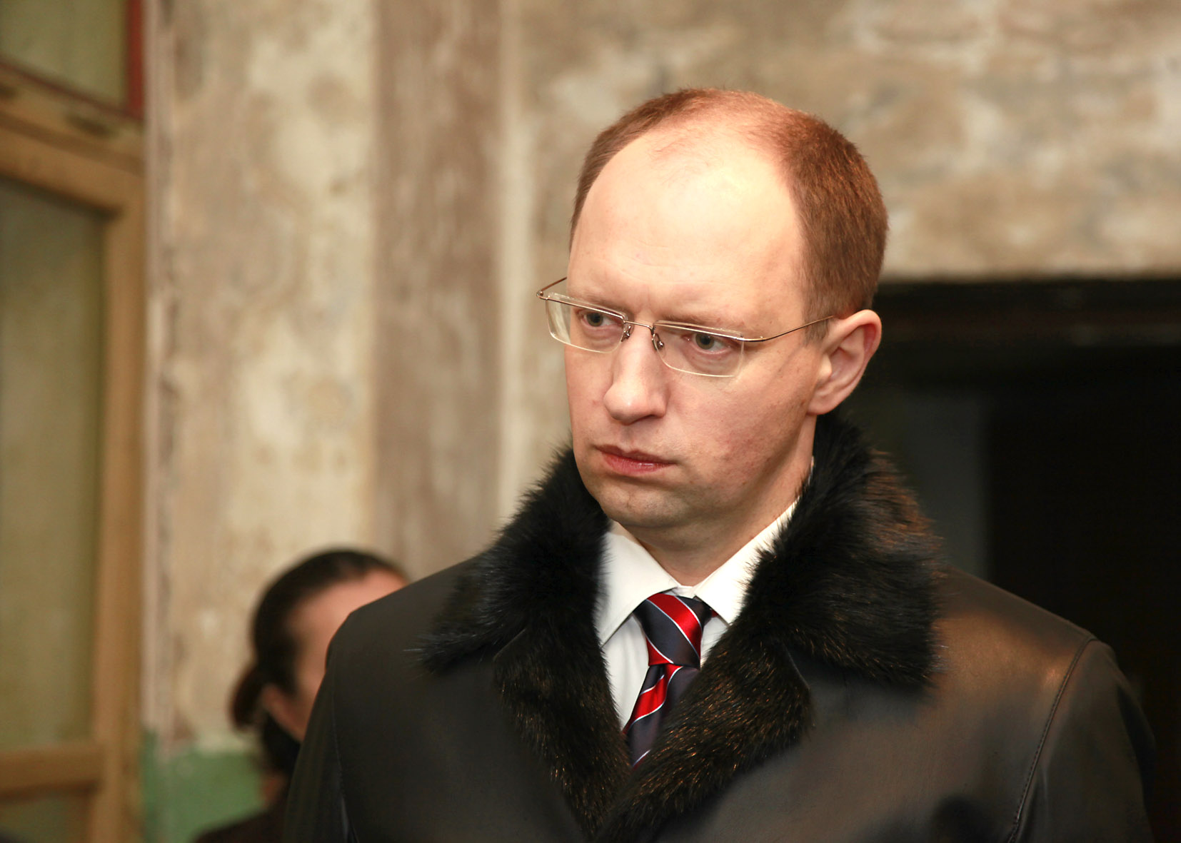 Киев се снижи пред МВФ, от 1 май драстично поскъпва газа за домакинствата