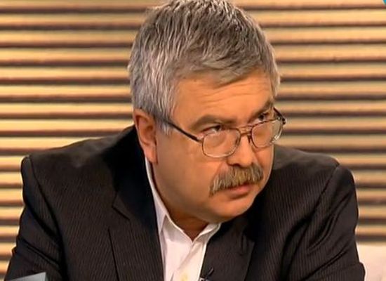 Емил Хърсев и Ваня Григорова от КТ "Подкрепа" в лют спор за по-ниски данъци! 