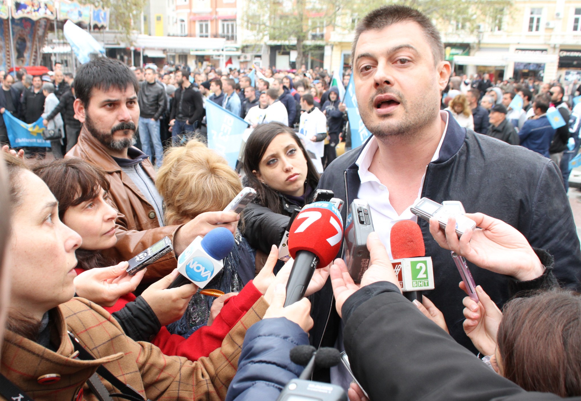 Хиляди на митинга на "България без цензура" мощно поискаха оставката на Иван Тотев