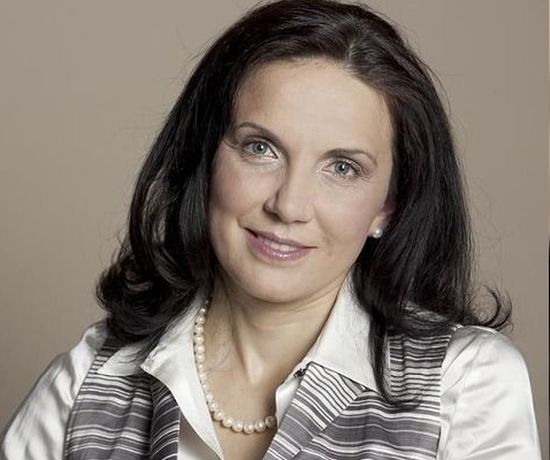 Антония Първанова оглави листата на евровота на КОД 