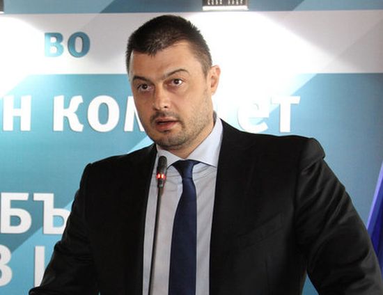 Бареков: Хюсеин Хафъзов е заявил, че изискването на ЕС е ДПС и ГЕРБ  да  преминат в съюз срещу „България без цензура“
