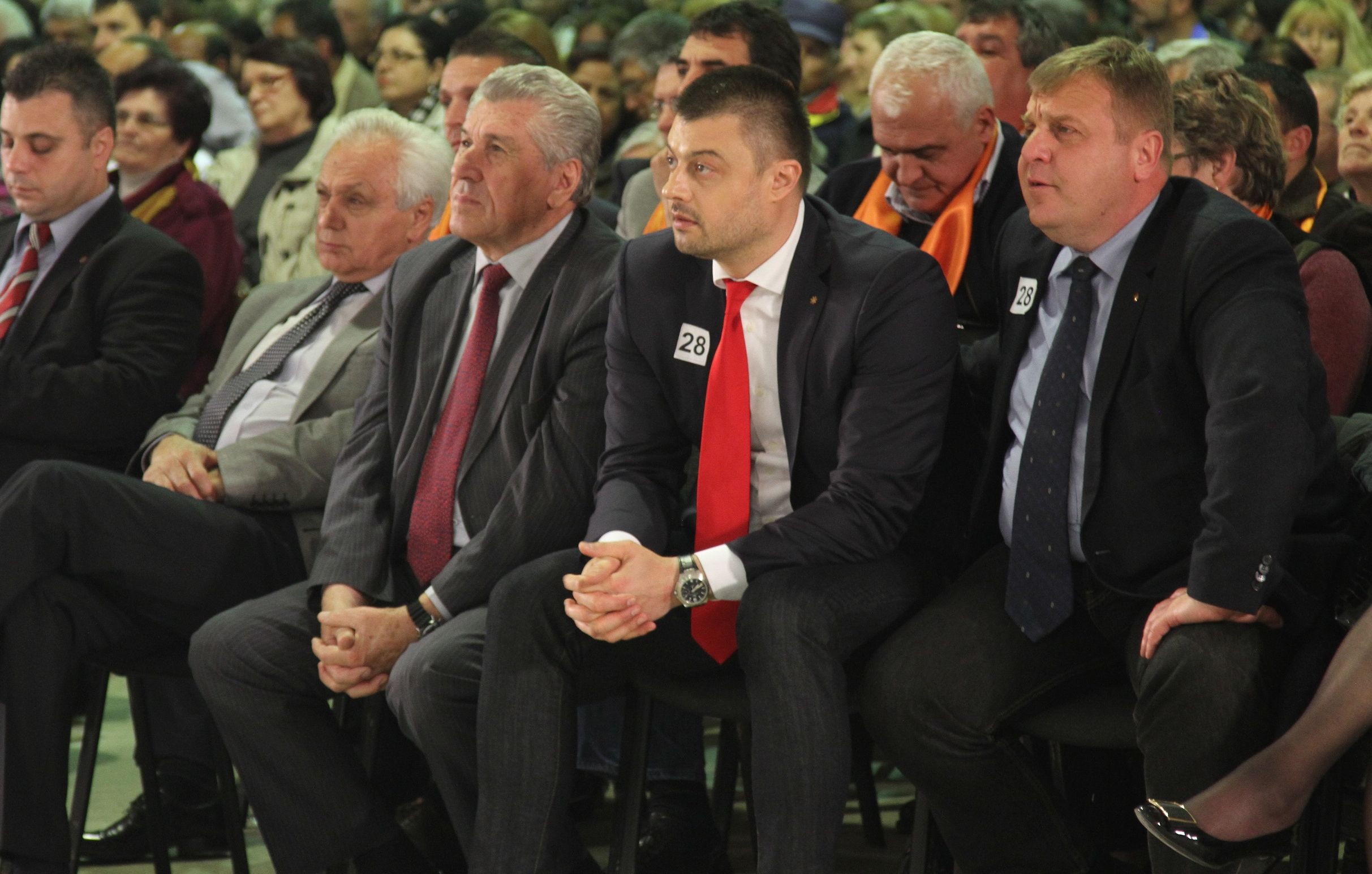 ББЦ с облекчения за бизнеса, ако наеме млади хора
