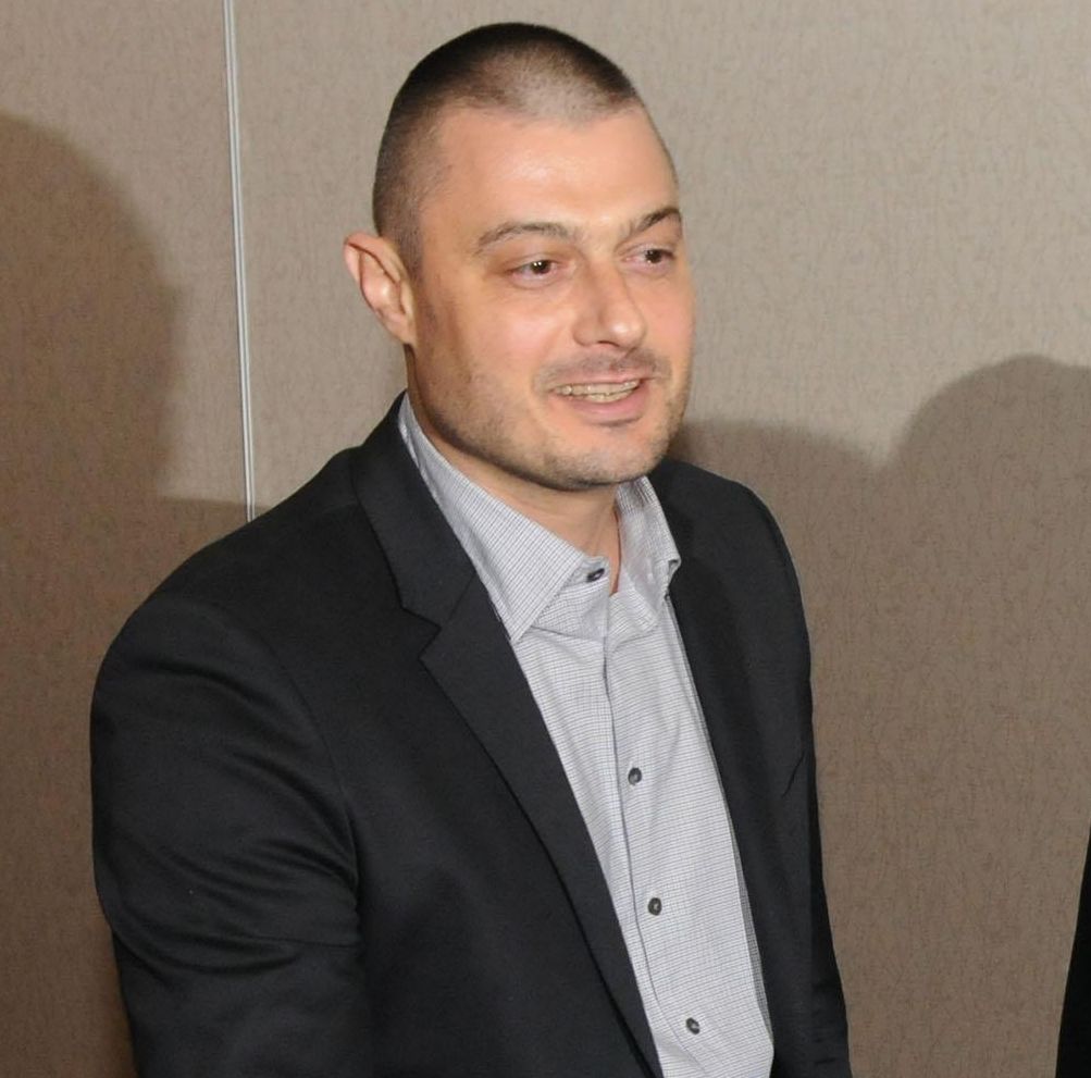 Николай Бареков и Росен Петров посещават село Бисер 2 г. след наводнението