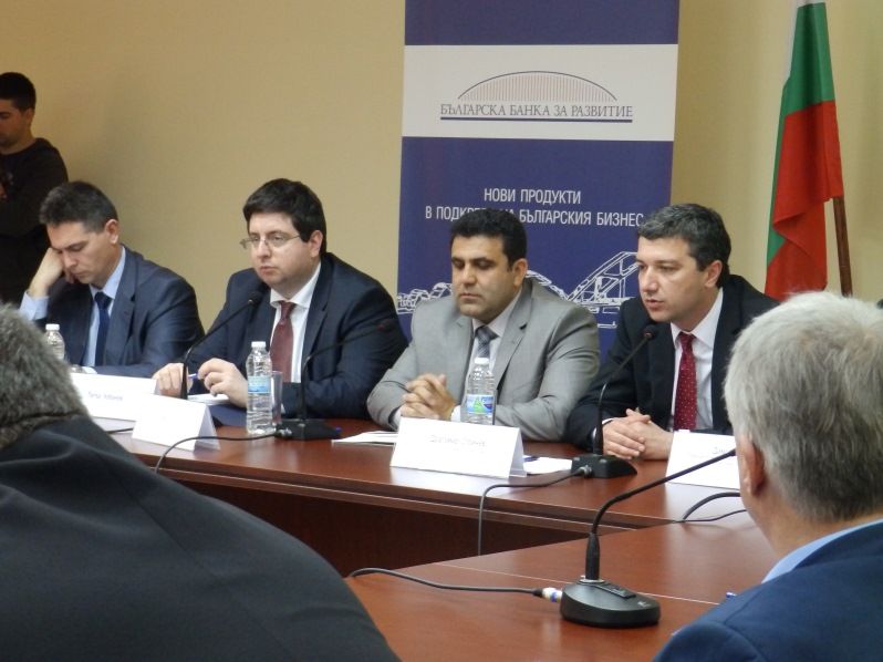Драгомир Стойнев: За първи път от години България има положителен търговски баланс