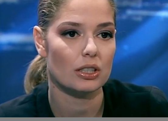 Алекс Сърчаджиева сътвори безпощаден гаф на финала на Брадъра 