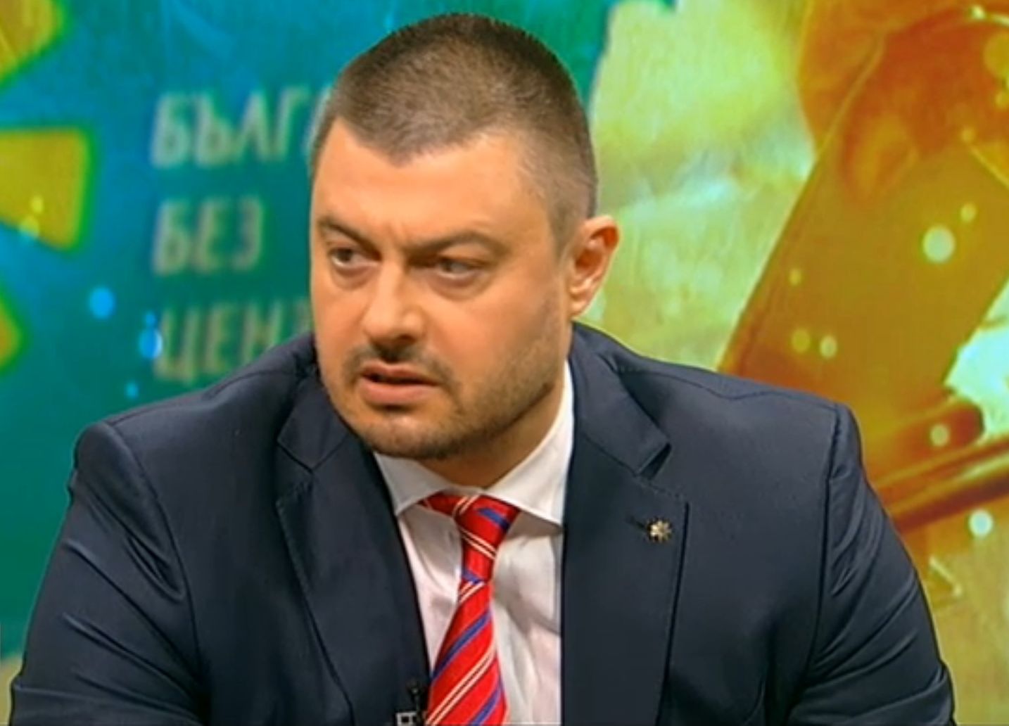 Бареков към Хекимян: Ти разбираш от жени, но може да разбираш и от мъже