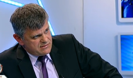Проф. Димитър Недялков: Няма проблем да се транспортира военна техника през страната за Сърбия
