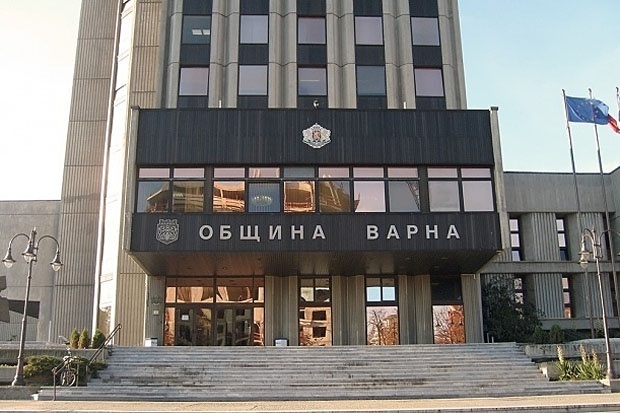 Само в БЛИЦ: Душманинът на зам.-кмета на Варна лежал в затвора... за кражба от общината!