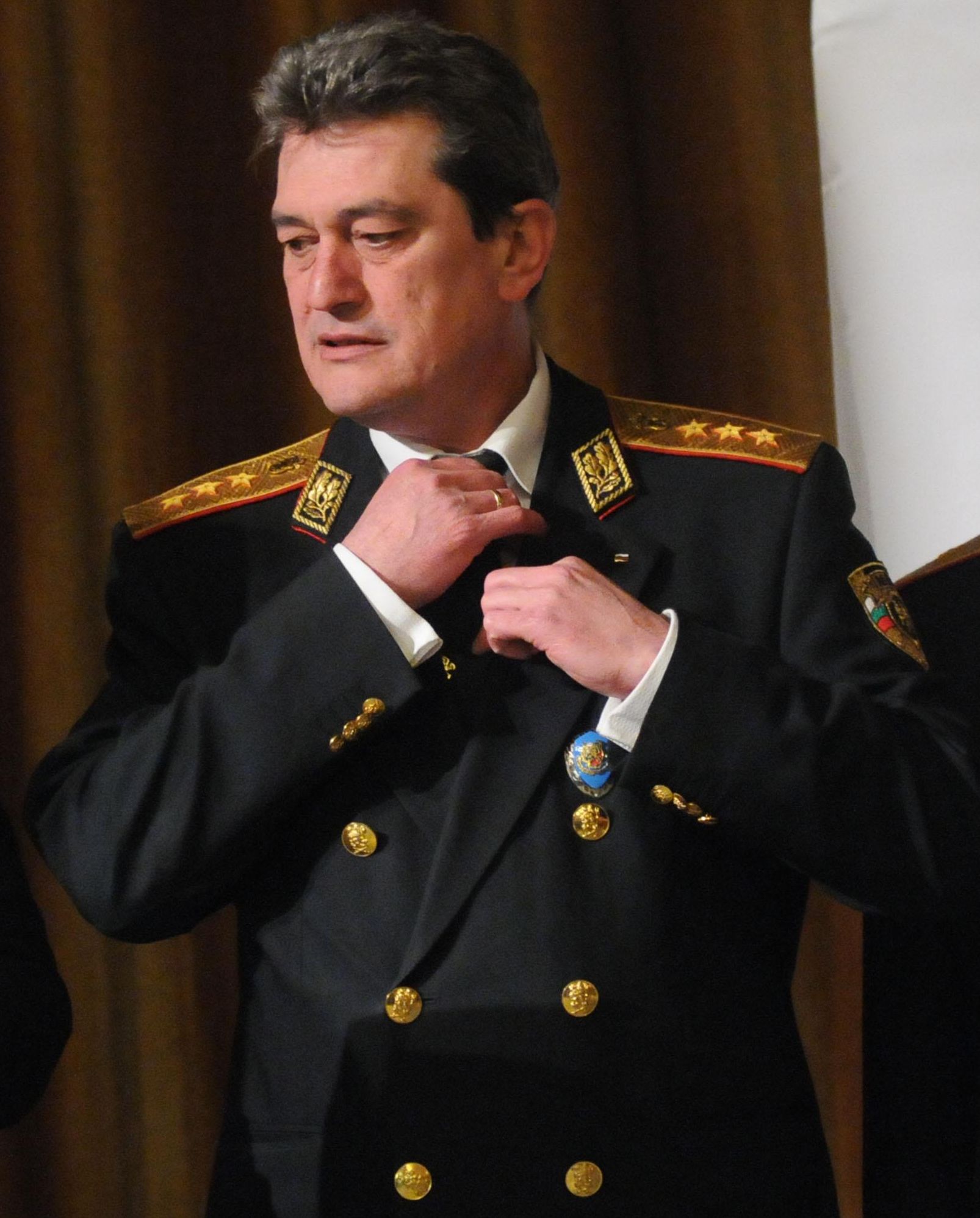 Генерал Николов: Няма напукани язовирни стени