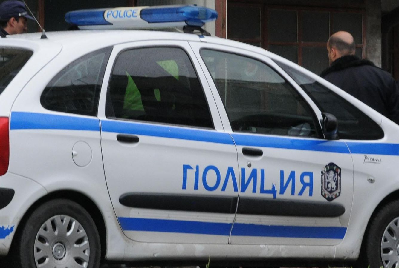 "Коалиция за България" алармира за задържани в полицията застъпници