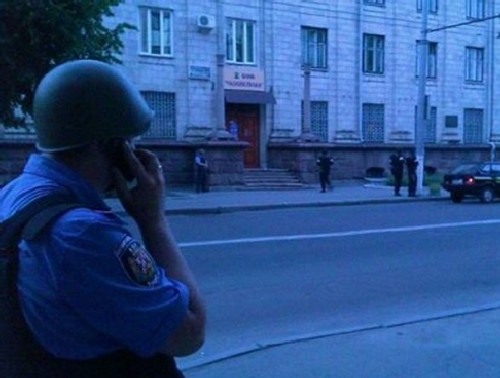 Въоръжени хора взеха активисти на "Десен сектор" за заложници в Житомир  