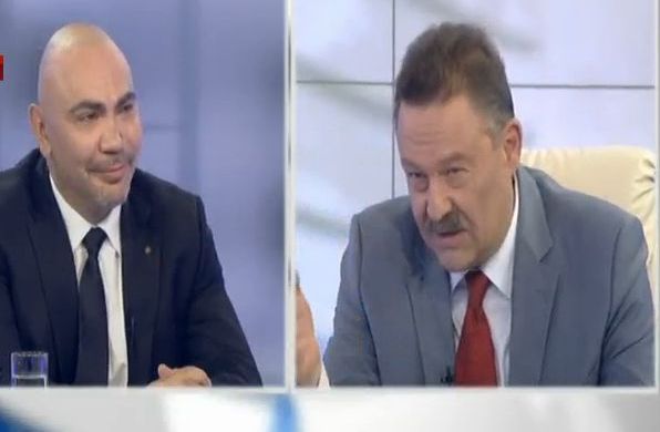 Росен Петров захапа бившия си колега Слави 