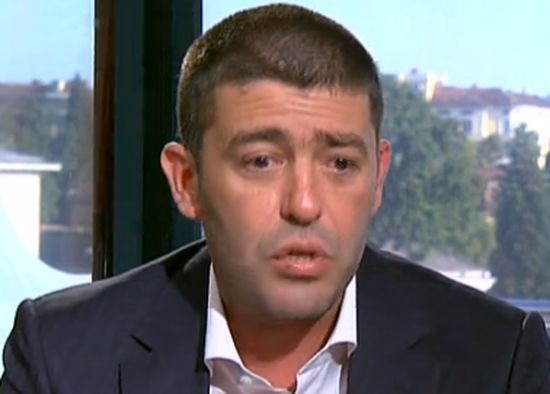 И Страхил Ангелов гласувал преференциално за Неков 