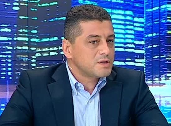 Скандал! Депутат от БСП точи партийната каса за лични нужди (ДОКУМЕНТ)