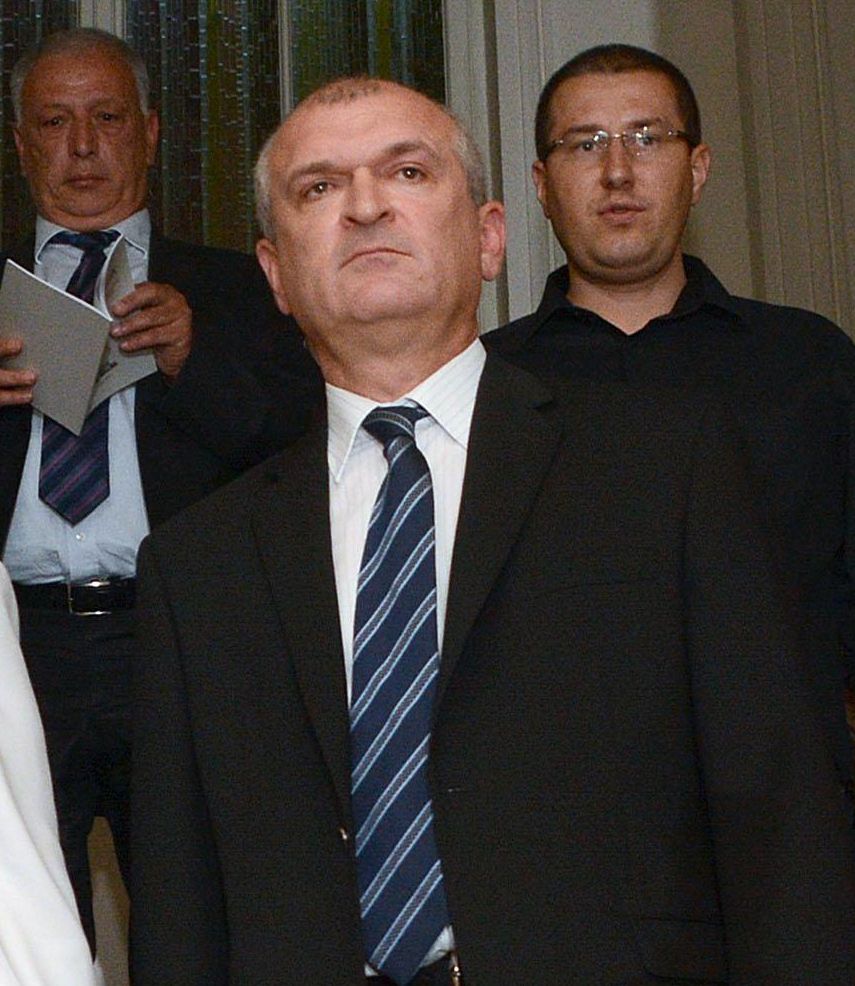 Главчев поряза жестоко Нинова: БСП да не агитира в метрото, а да си покаже чинията на Бузлуджа!