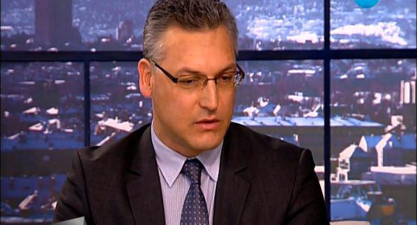 Жаблянов зове Борисов: Не подписвайте договора с Македония, антибългарски е