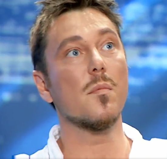 Миро не се разделя с мечо, но се раздели с брадата си след запой (СНИМКА)