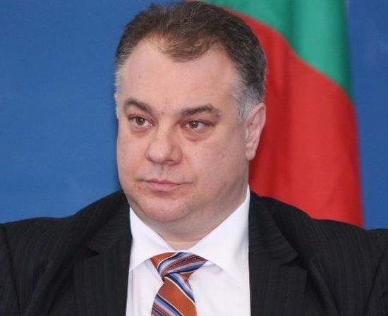 Секира: Д-р Ненков проговори след бомбата, че напуска ВМА