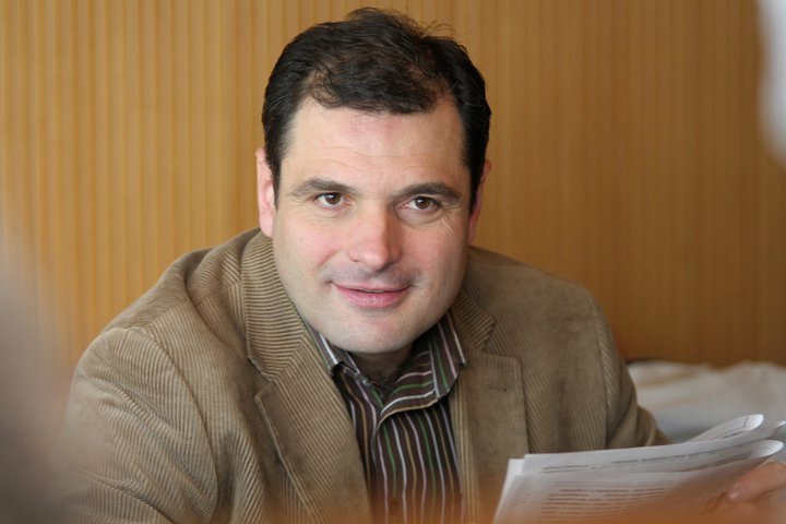 Иво Инджов сменя Борислав Цеков като шеф на Института за модерна политика 
