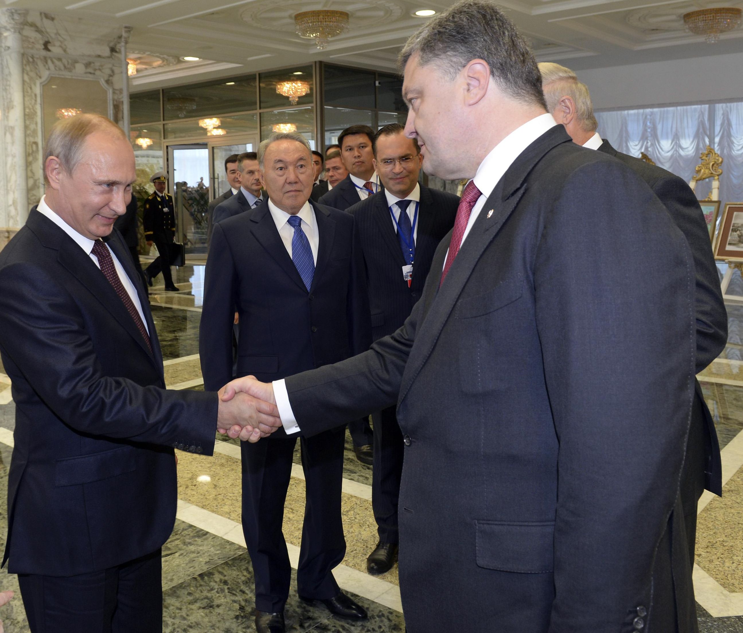 Порошенко се опълчи на Путин, но тихомълком! 