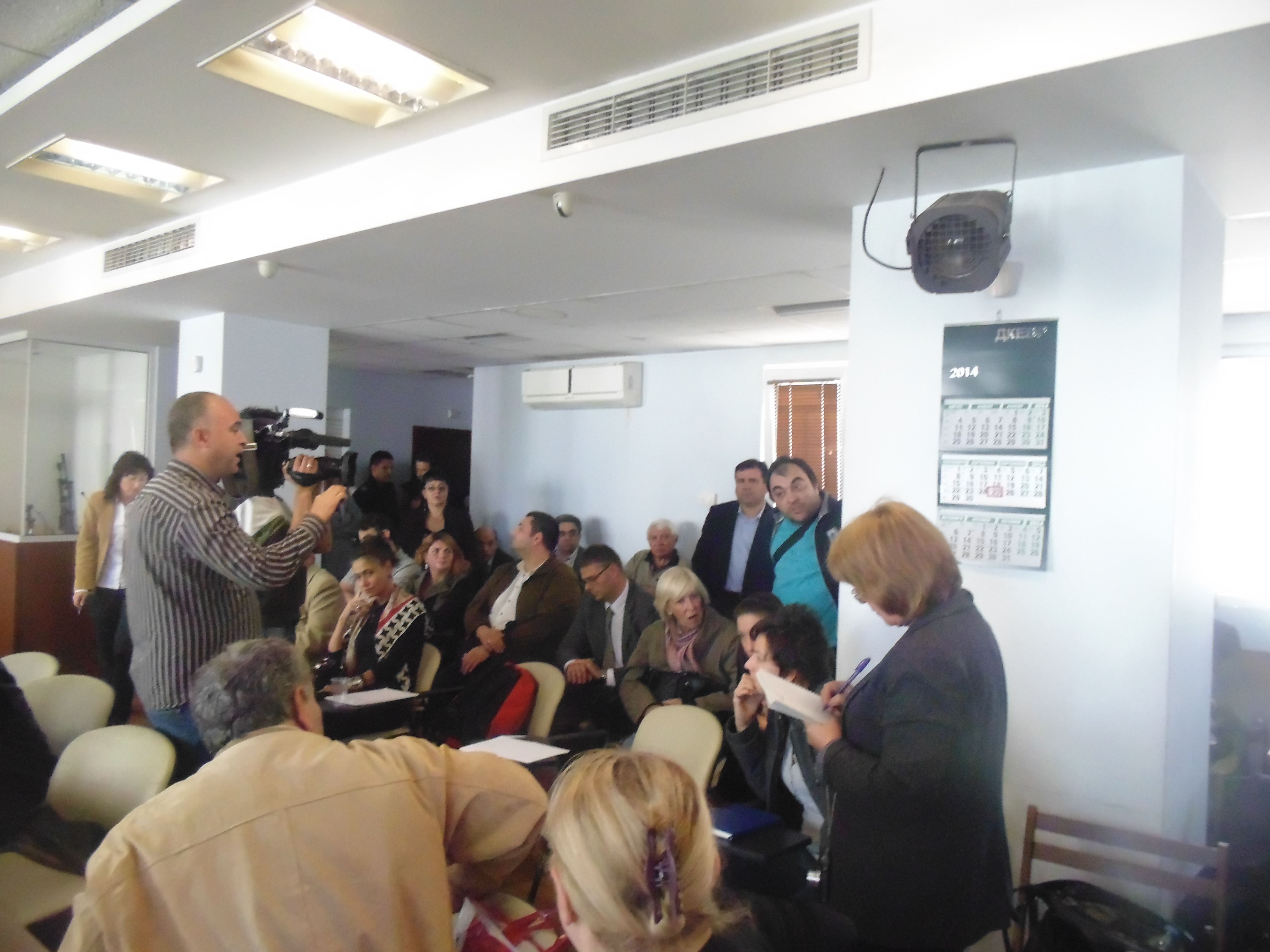 БЛИЦ TV: Скандалите провалиха откритото заседание на ДКЕВР