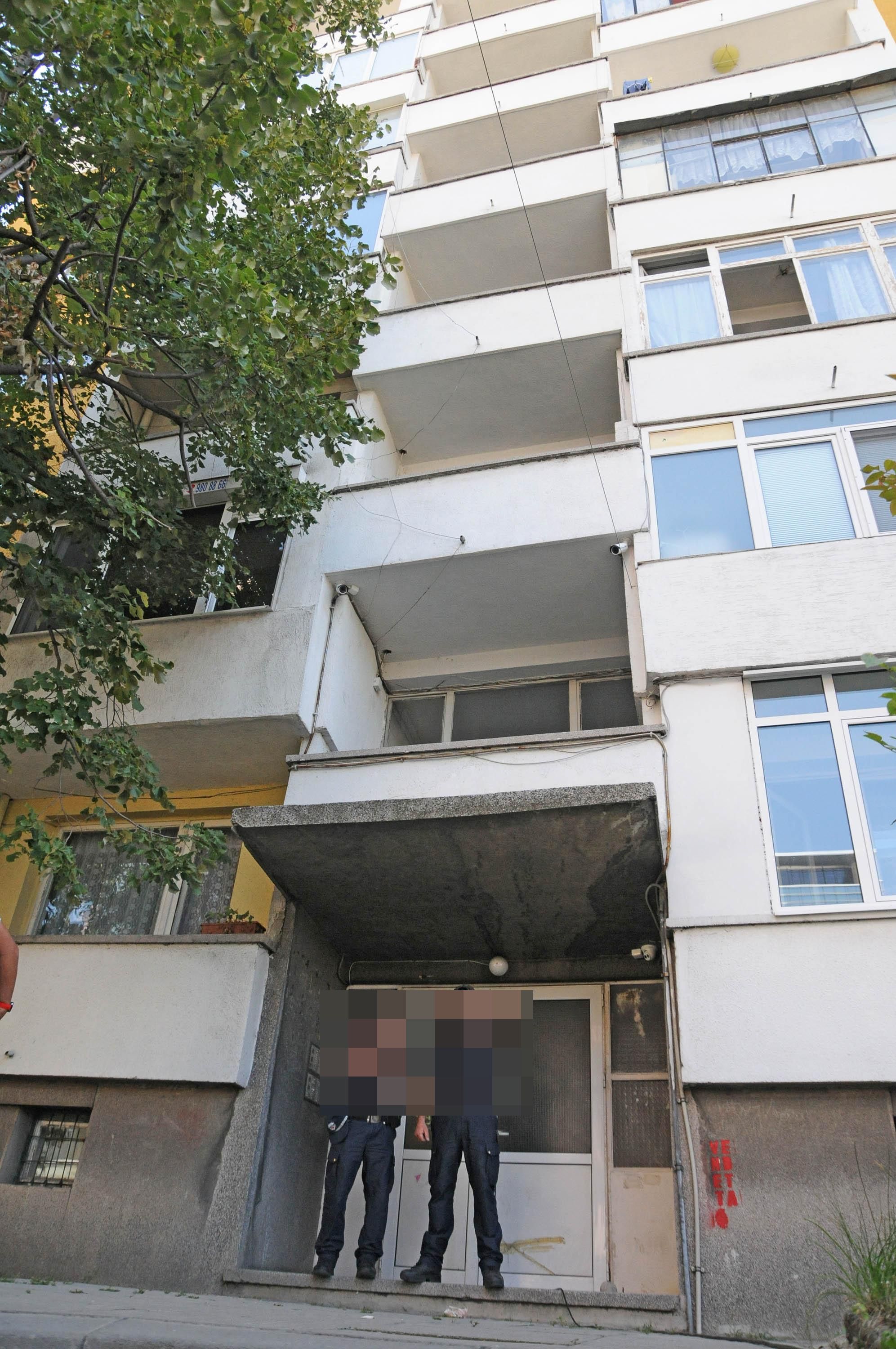 Цял блок в Русе остава на улицата