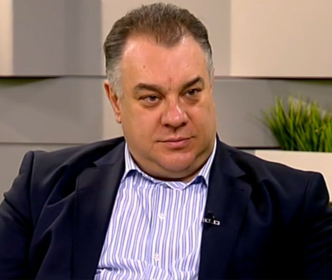 Д-р Ненков: Удари ни ефектът на пеперудата