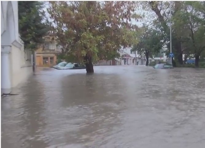 Вижте апокалипсиса в Хасково (ВИДЕО)