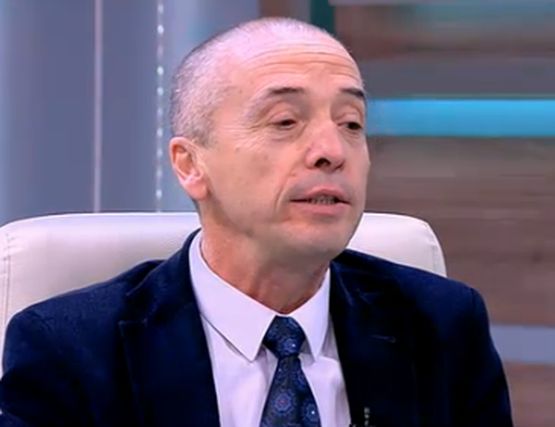 Доц. Мангъров успокои всички: В 99% от случаите с COVID-19...