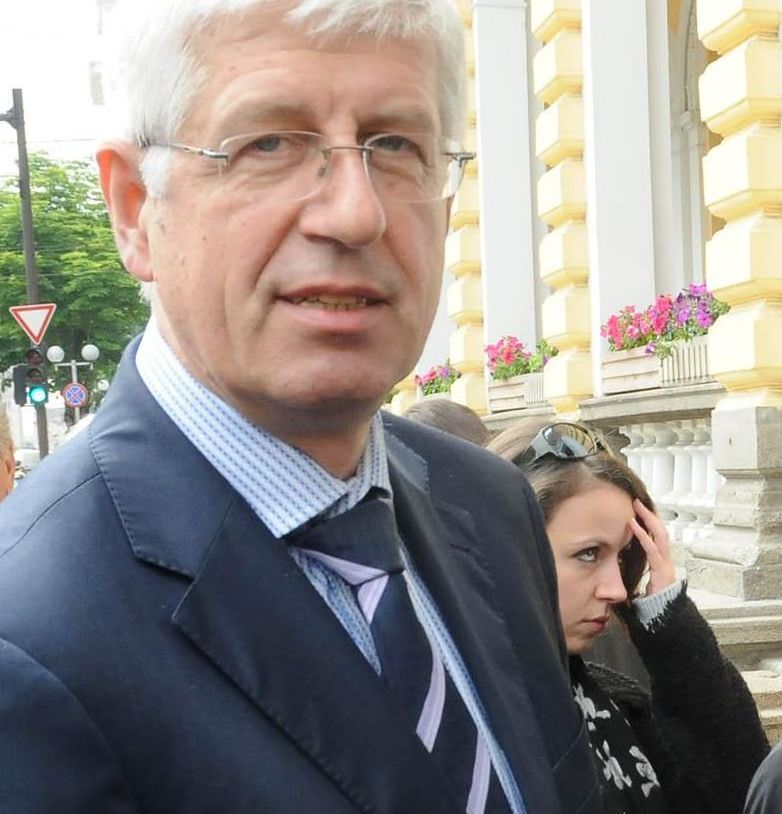Румен Овчаров отново в следствието